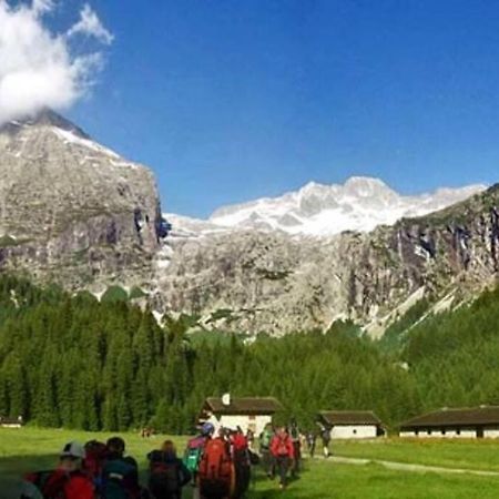 Lovely Apt In Pinzolo Val Rendena 7 Luaran gambar